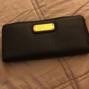 NWT Marc by Marc Jacob leather zip wallet